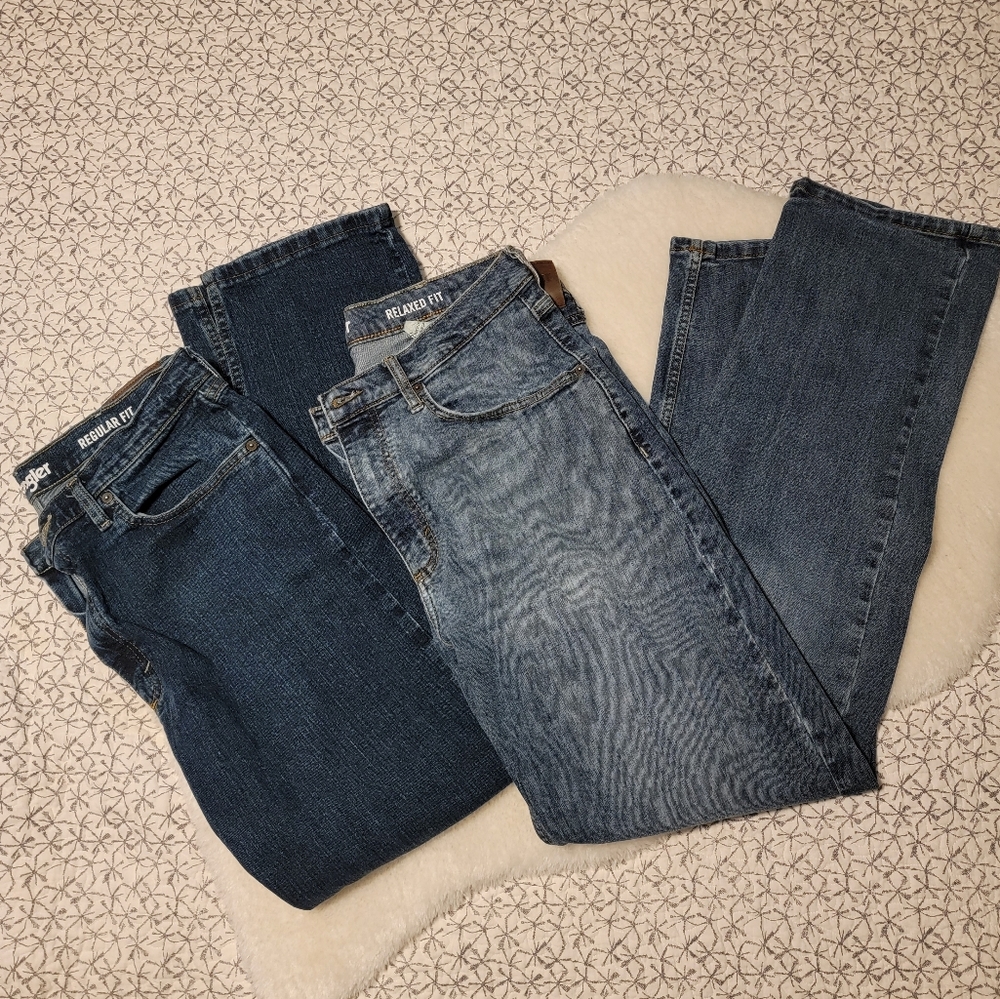 2 Pairs of Wrangler Jeans! 34x32